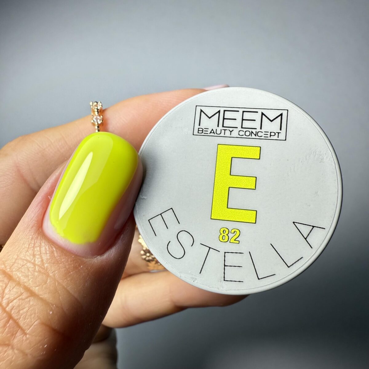 Színes zselé – ESTELLA 82 – galériakép 2